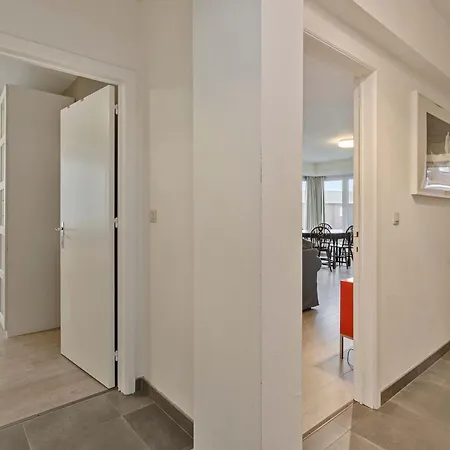Huswell - Lovely Family 50 Meters From The Sea De Haan